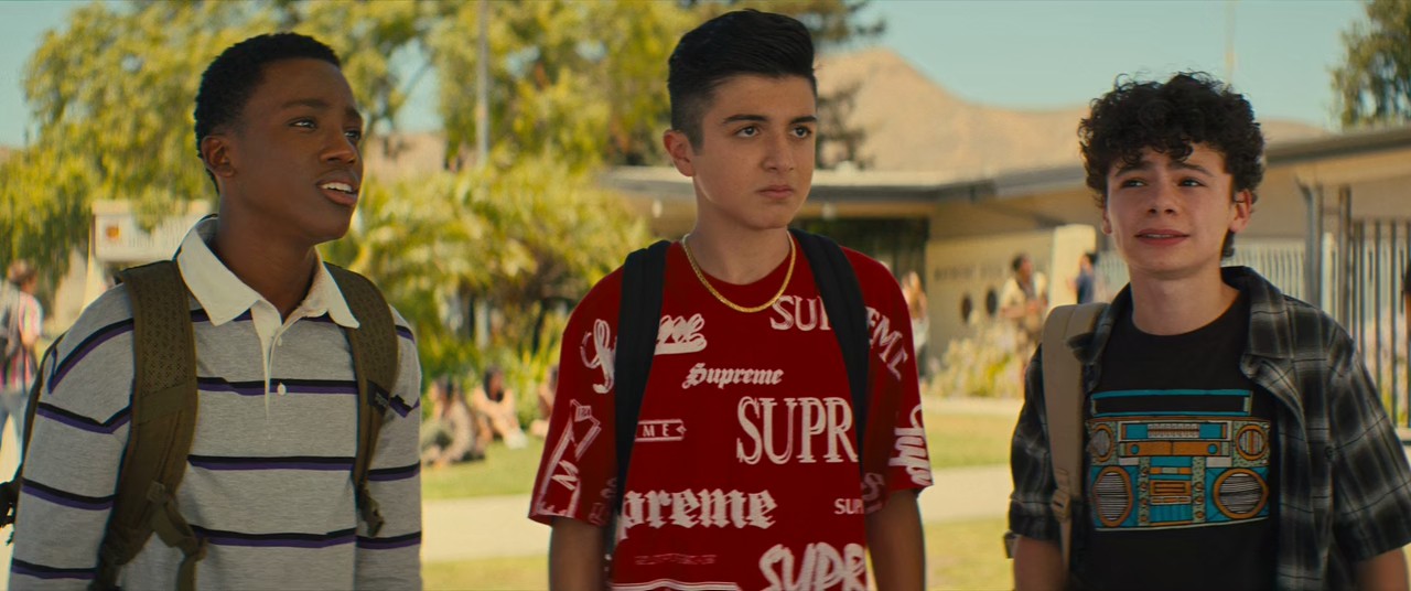 Incoming (2024) WEBRip Hindi + English 720p 10bit HEVC HE-AAC 5.1 ESub.mkv.0000